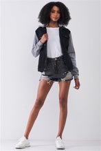 Cargar imagen en el visor de la galería, Ripped High-waist Front Zip-up Raw Hem Detail Distressed Mini Shorts
