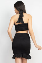 Cargar imagen en el visor de la galería, Halter Neck Crop Top &amp; Skirts Set
