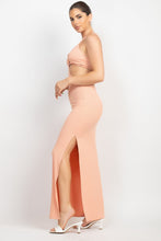 Cargar imagen en el visor de la galería, Cutouts Side Slit Maxi Dress
