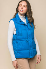 Cargar imagen en el visor de la galería, Zip Up Button Puffer Vest With Waist Toggles
