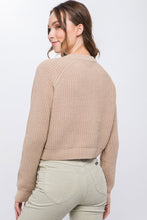 Cargar imagen en el visor de la galería, Knit Pullover Sweater With Cold Shoulder Detail
